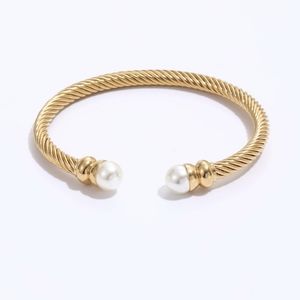Cable Classic Twisted Helix Bracelet. Stainless Steel.